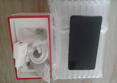 Sharp Aquos S3 avec forfait Free