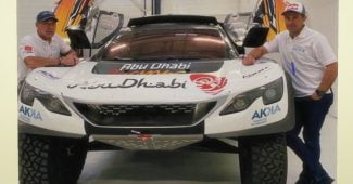 Mike Horn et Cyril Despres au Dakar