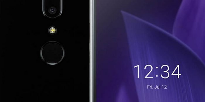 Le Sharp Aquos V pour à peine plus de 100 euros