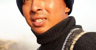 Capture d'écran du documentaire "Purunga, l'homme des falaises"