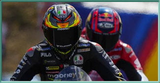 Capture d'écran des pilotes italiens de MotoGp avant le départ