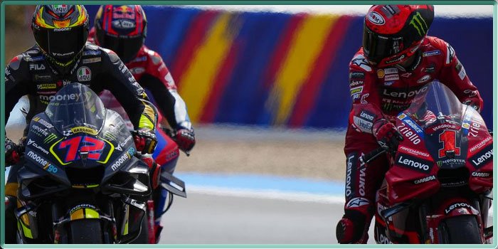 Capture d'écran des pilotes italiens de MotoGp avant le départ