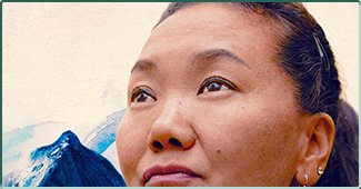 Illustration du documentaire "Lhakpa Sherpa : Des sommets de bravoure" sur Netflix