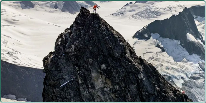 Le documentaire « The Devil's Climb » à découvrir sur Disney+